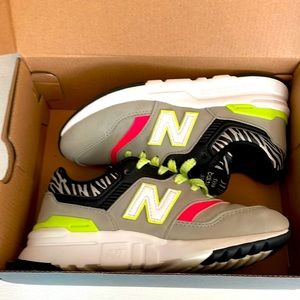 New Balance 997H Sneakers Youth Animal Print Silver Mink Lace Up